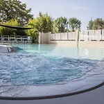 Acapulco Hotel